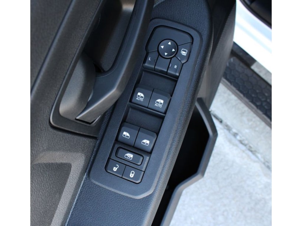 New 2026 Ram 2500 TRADESMAN CREW CAB 4X4 8' BOX Pickup