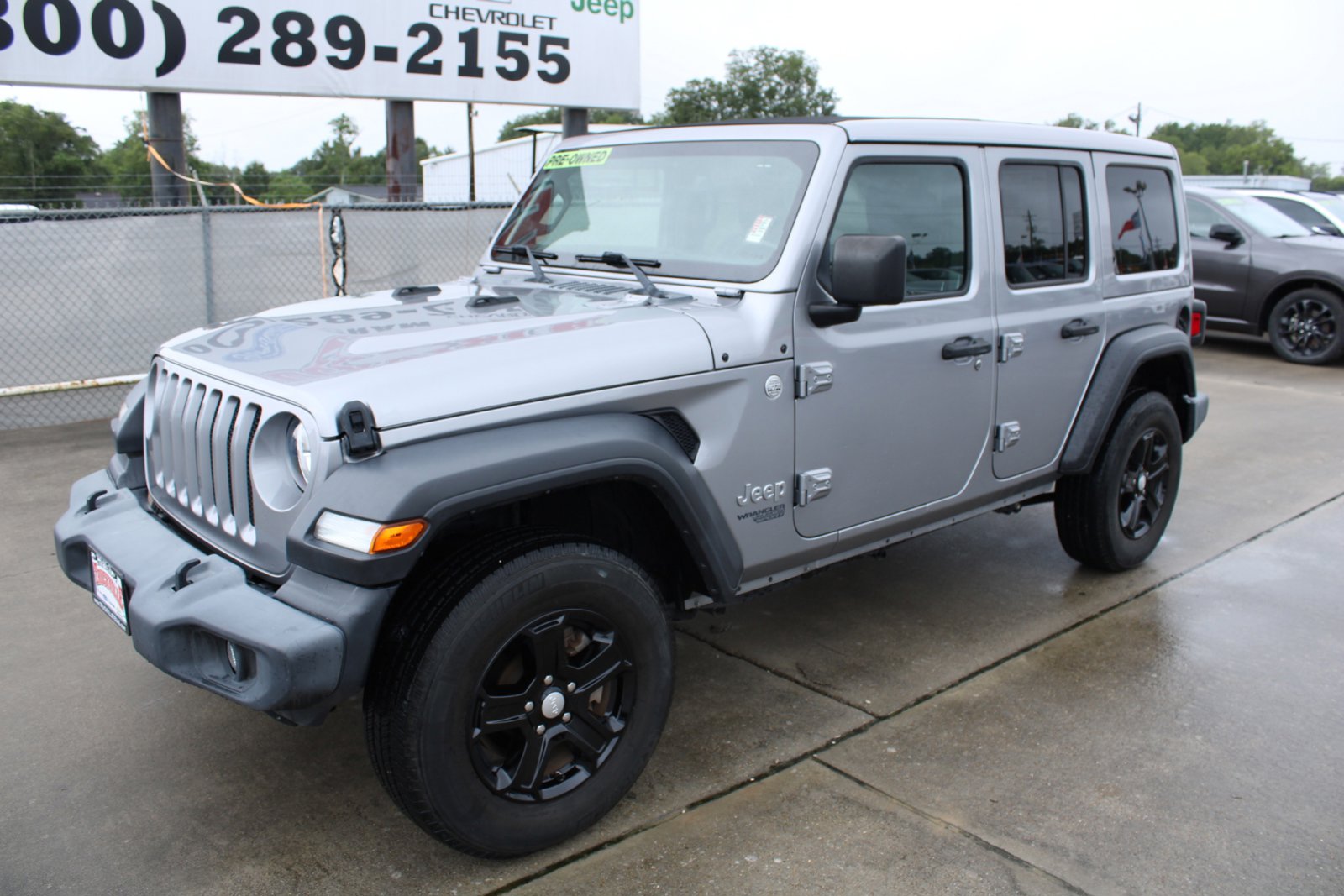 Used 2021 Jeep Wrangler Unlimited Sport S with VIN 1C4HJXDG8MW526105 for sale in Sour Lake, TX