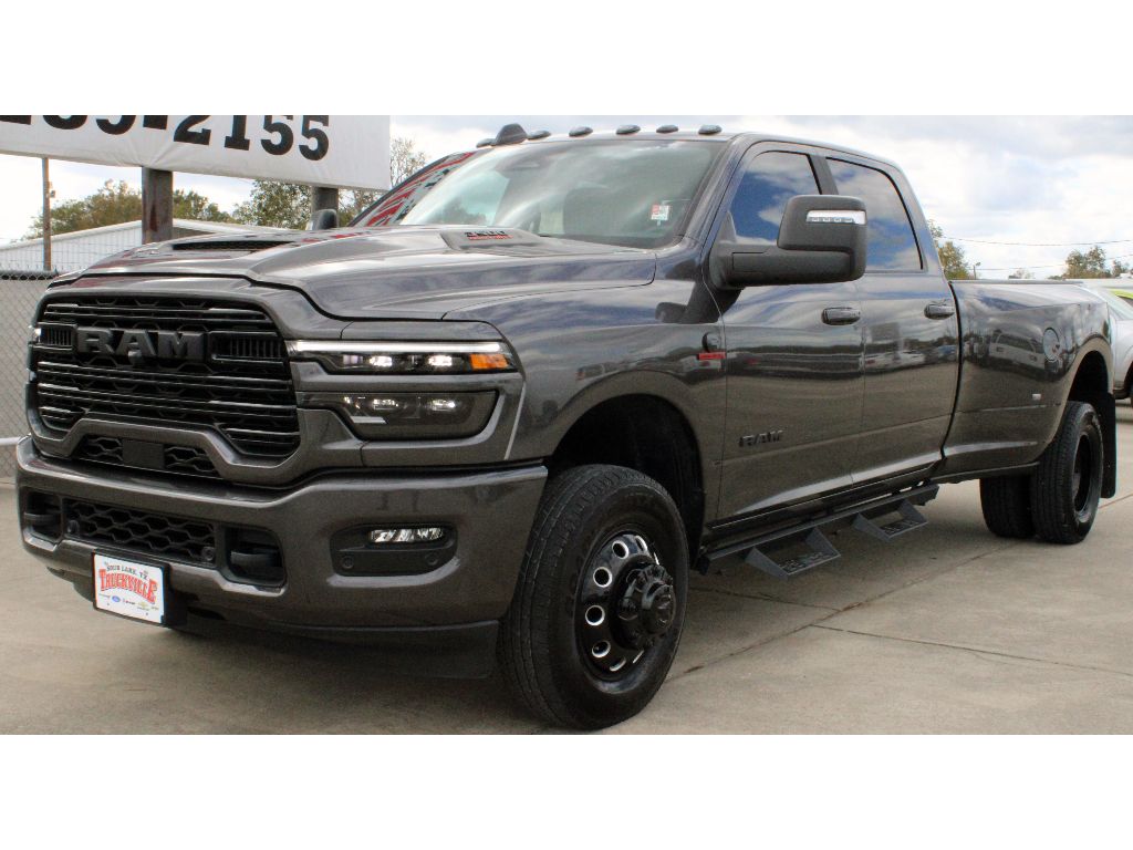 2025 Ram 3500 Laramie photo 2