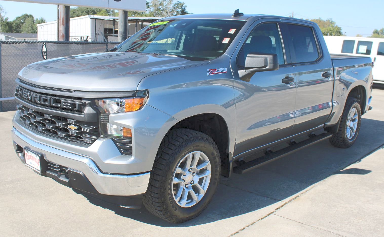 2024 Chevrolet Silverado 1500 Work Truck photo 2