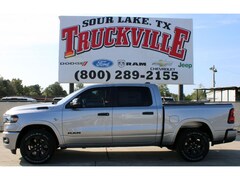 2026 Ram 1500 LONE STAR CREW CAB 4X4 5'7 BOX Pickup