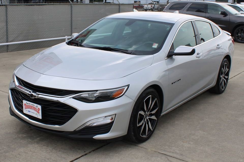 Used 2020 Chevrolet Malibu RS with VIN 1G1ZG5ST9LF127671 for sale in Sour Lake, TX