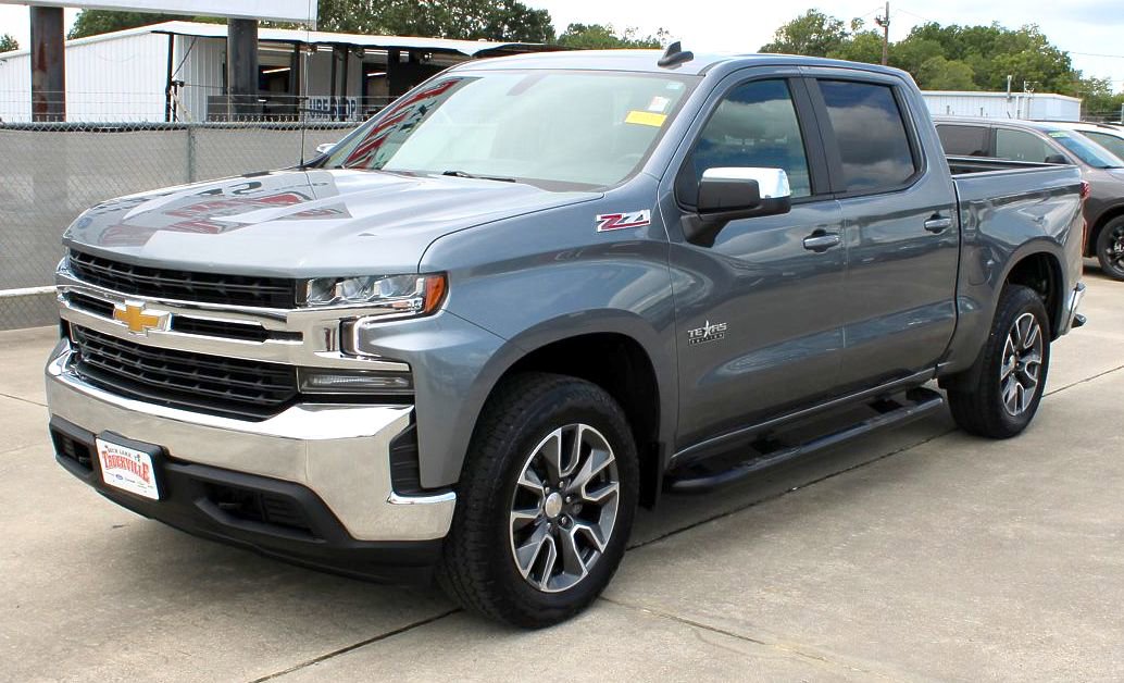 Used 2021 Chevrolet Silverado 1500 LT with VIN 3GCUYDED4MG115652 for sale in Sour Lake, TX