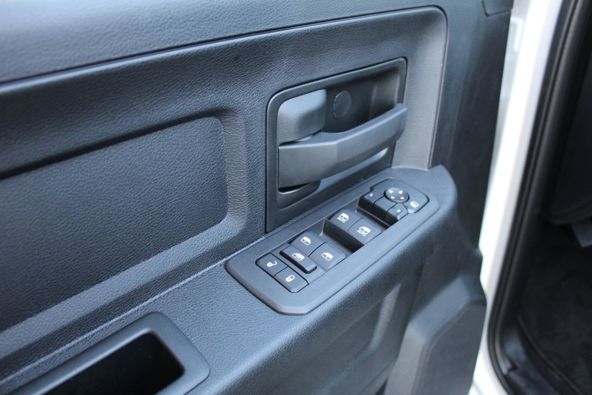 2026 Ram 2500 Tradesman photo 3