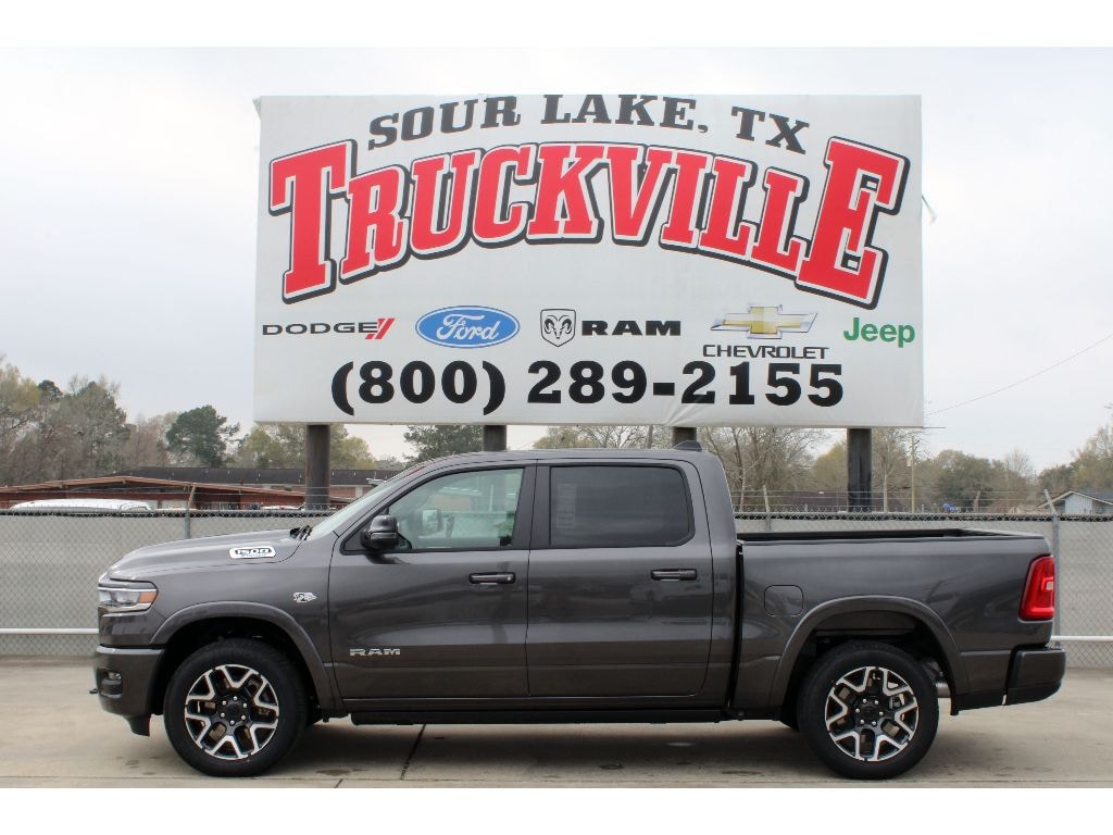 New 2026 Ram 1500 LARAMIE CREW CAB 4X4 5'7 BOX Pickup