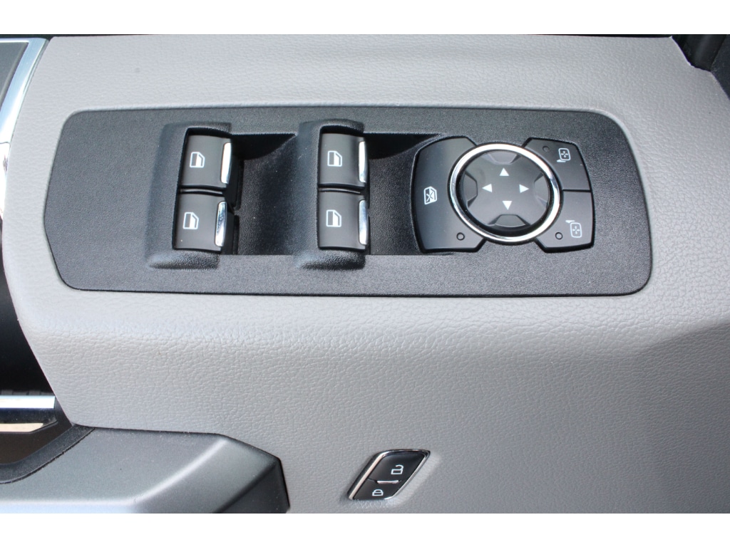 Used 2019 Ford F-150 XLT Crew Cab