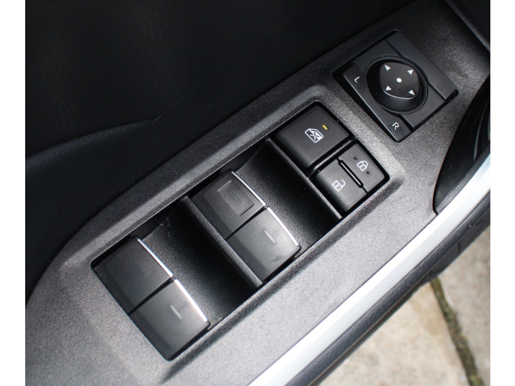 Used 2025 Toyota RAV4 XLE Sport Utility