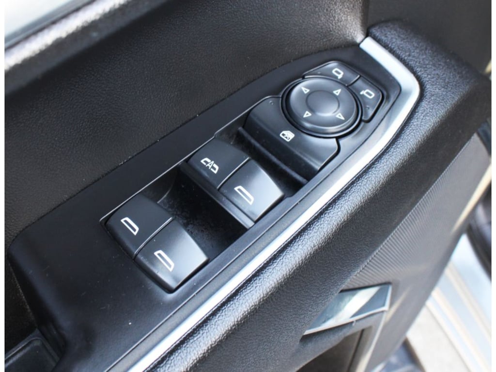 Used 2023 Chevrolet Silverado LT Crew Cab