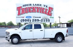 2025 Ram 3500 TRADESMAN CREW CAB 4X4 8' BOX Pickup