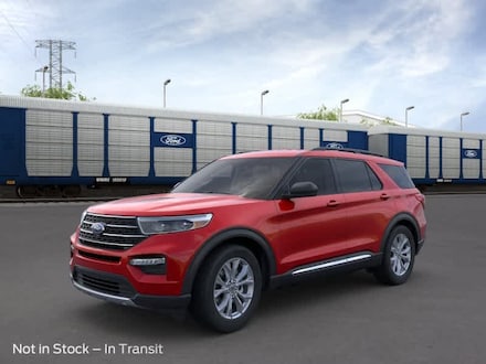 2024 Ford Explorer XLT SUV