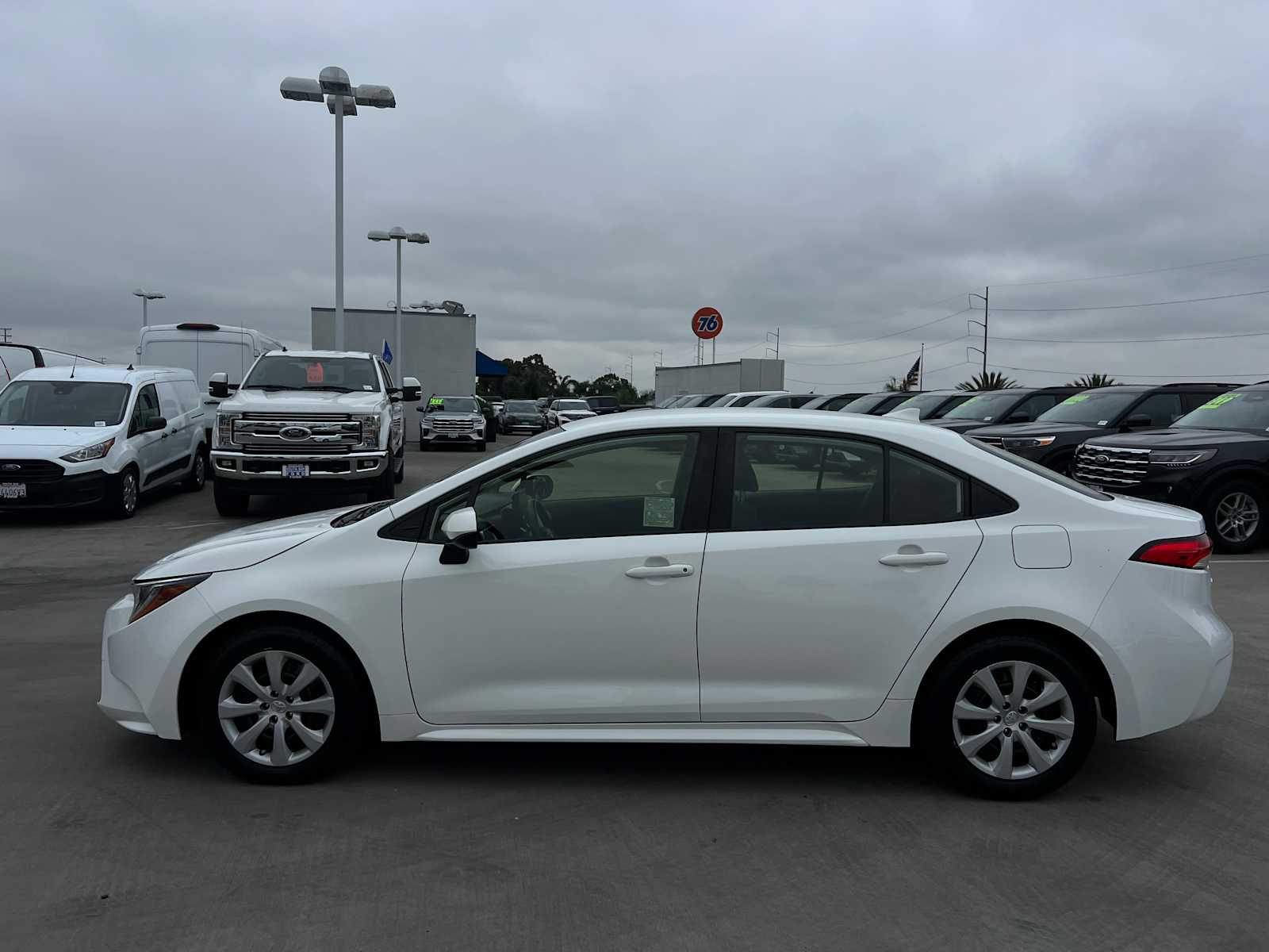 Certified 2022 Toyota Corolla LE with VIN JTDEPMAE1N3033985 for sale in Kansas City