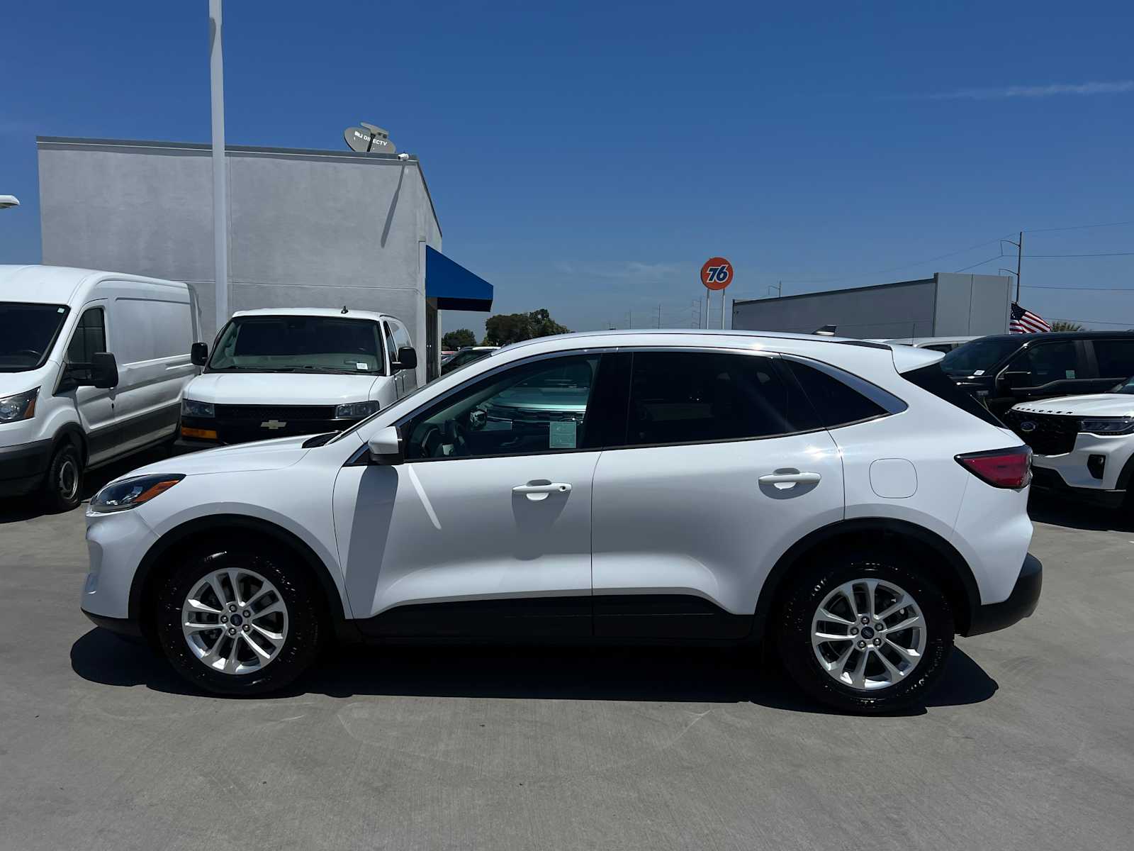 Certified 2021 Ford Escape SE with VIN 1FMCU0BZ8MUA83359 for sale in Hawthorne, CA