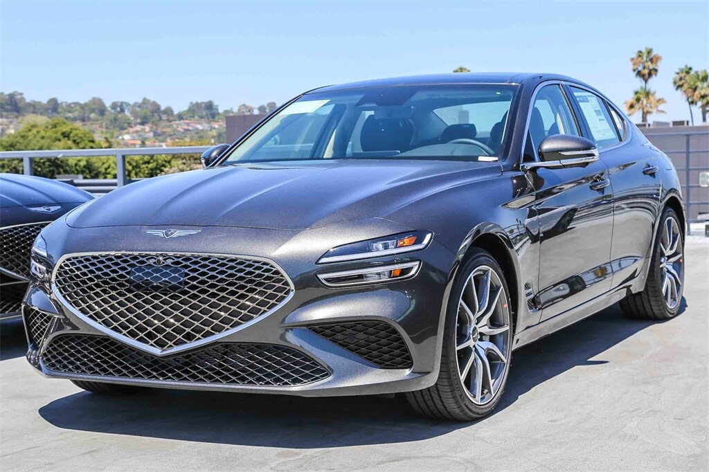 2026 Genesis G70 2.5T Prestige photo 3