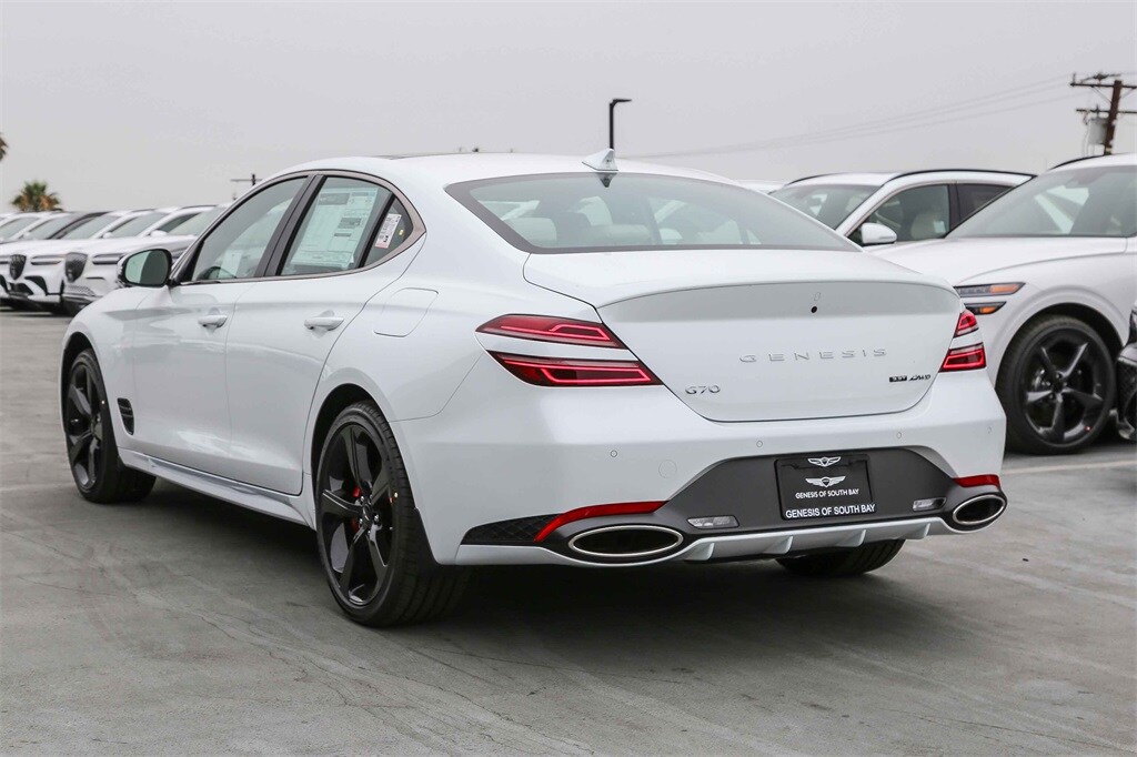 2026 Genesis G70 3.3T Sport Prestige photo 4
