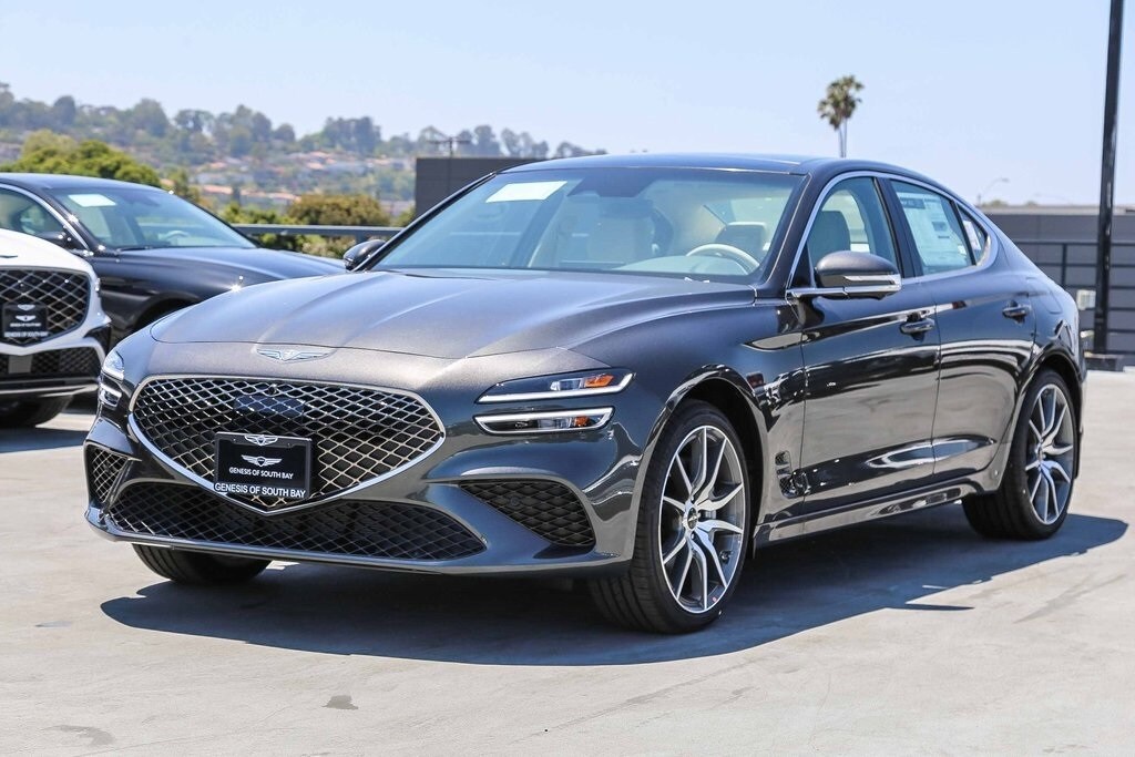 2026 Genesis G70 2.5T Prestige AWD photo 3