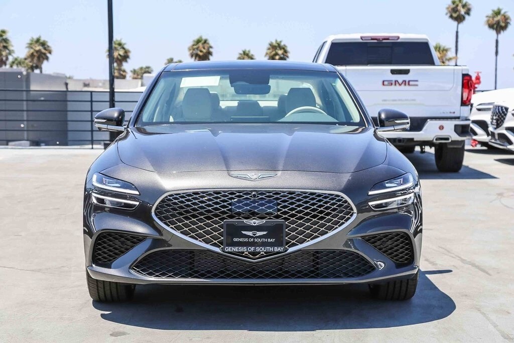 2026 Genesis G70 2.5T Prestige AWD photo 2