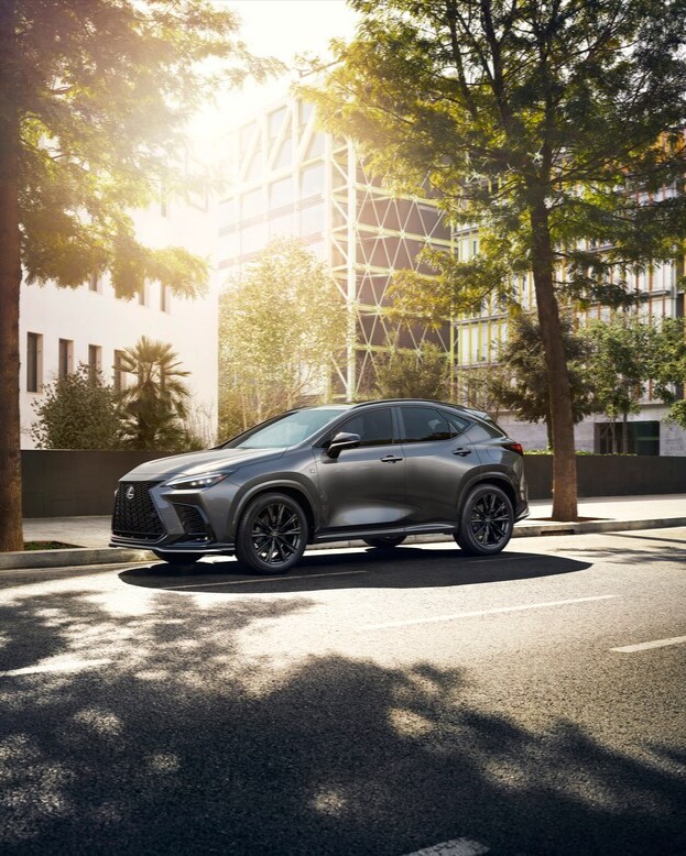 Lexus-NX450