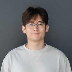 Staff member Mike Lee from ID_b597b04ceea5