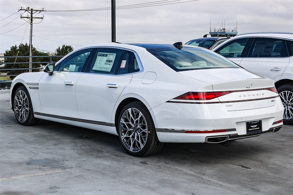 2026 Genesis G90 3.5T E-Supercharger photo 4