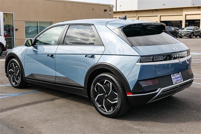 2024 Hyundai Ioniq 5 SEL photo 4