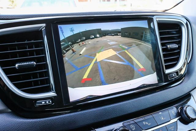 2023 Chrysler Pacifica Touring L - Photo 27