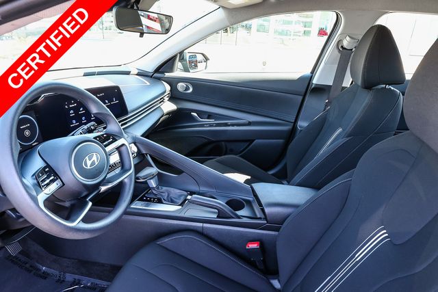 2024 Hyundai Elantra SEL - Photo 21
