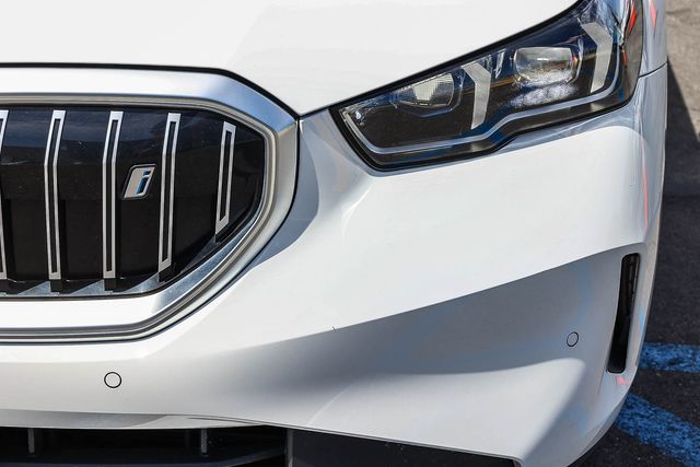2024 BMW i5 40 - Photo 10