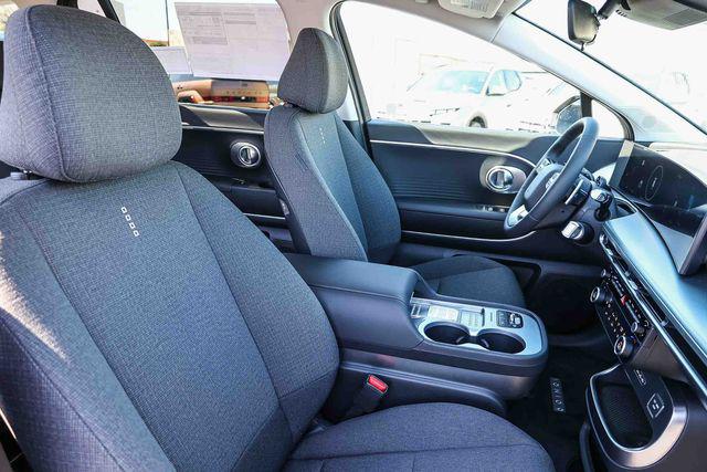 2026 Hyundai IONIQ 9 SE - Photo 17