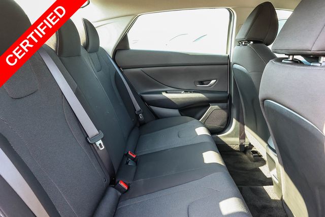2025 Hyundai Elantra SE - Photo 20