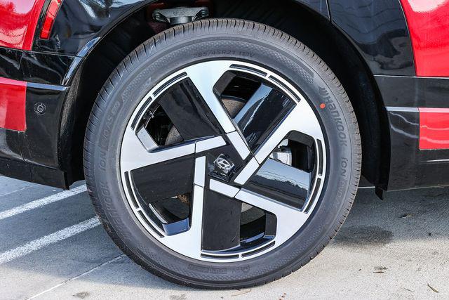 2026 Hyundai IONIQ 9 Performance Limited - Photo 8