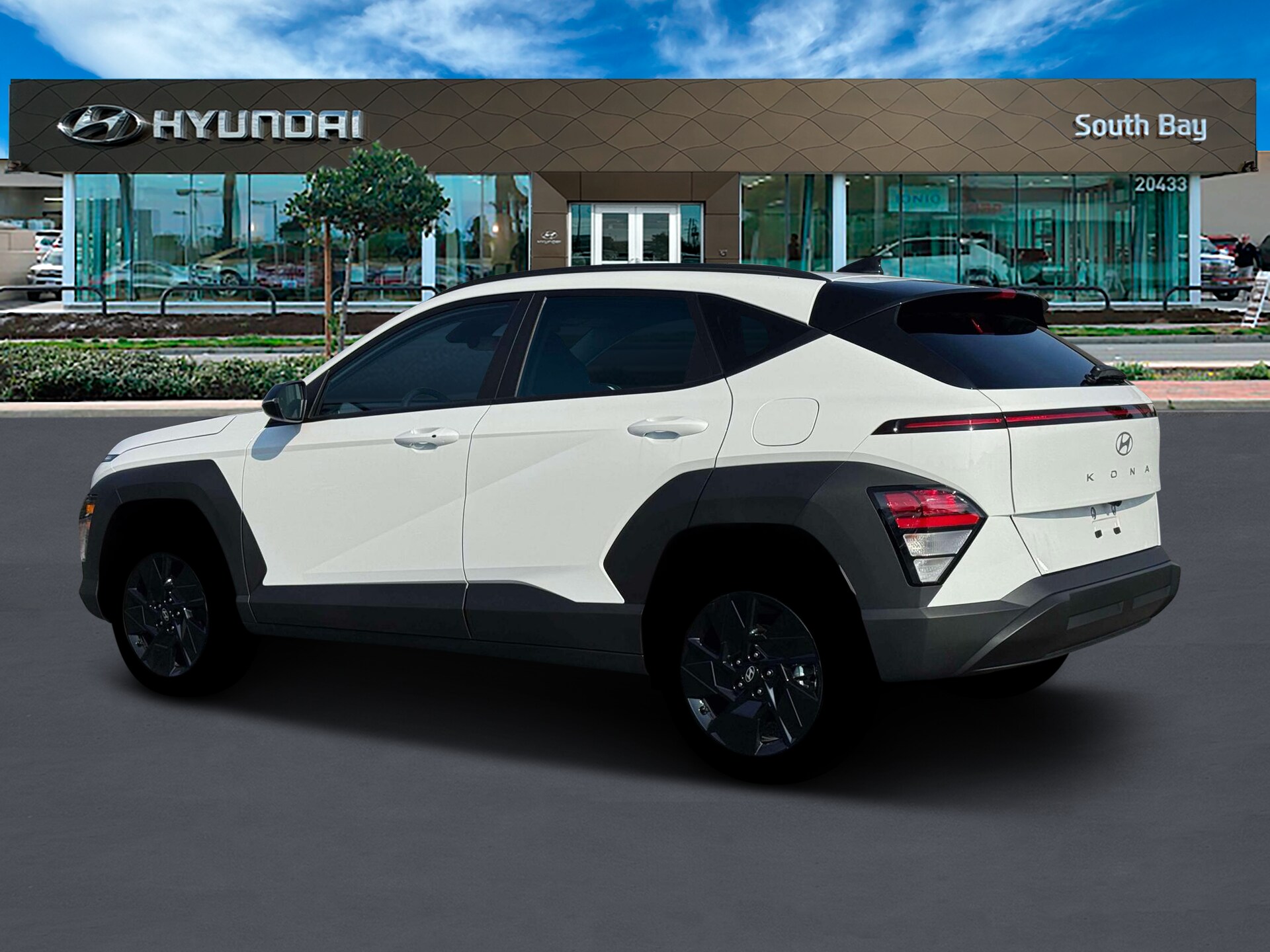 2026 Hyundai Kona SEL photo 2
