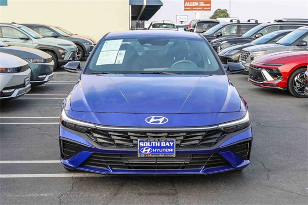 Certified 2025 Hyundai Elantra SEL Sport Sedan