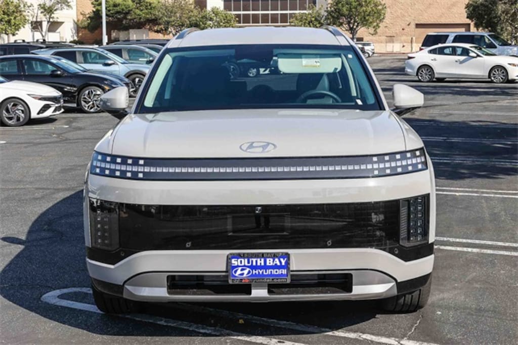 New 2026 Hyundai IONIQ 9 SEL SUV
