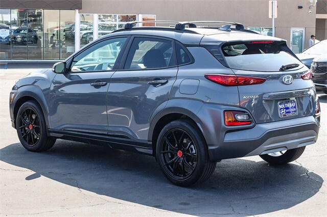 2021 Hyundai Kona SEL Plus photo 3