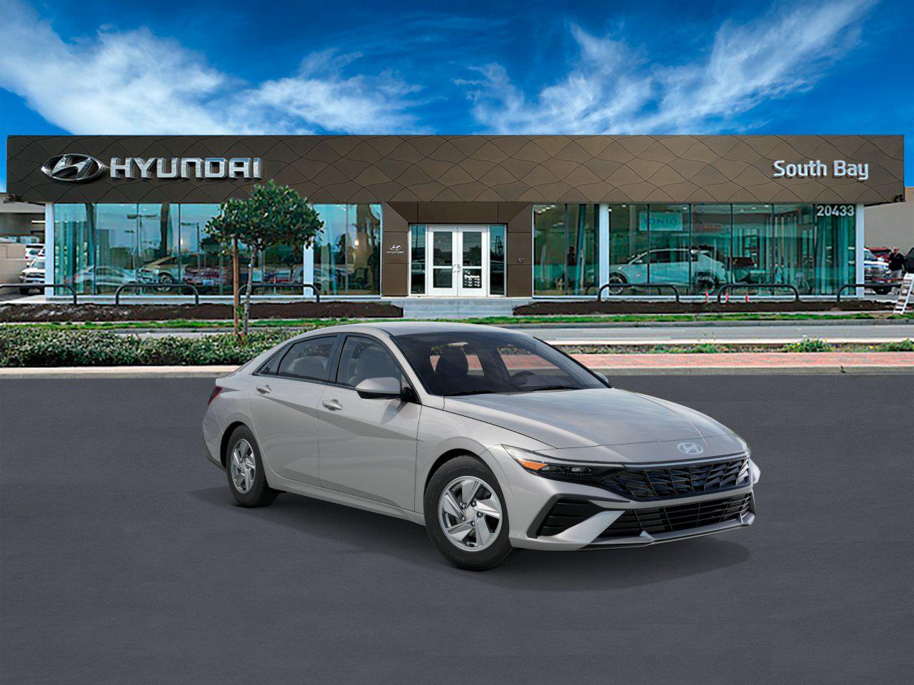 2025 Hyundai Elantra SE photo 2