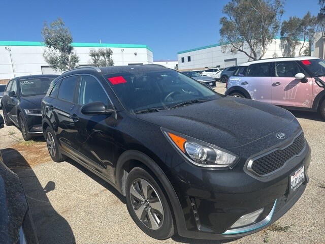 2019 Kia Niro Plug-In Hybrid LX photo 3