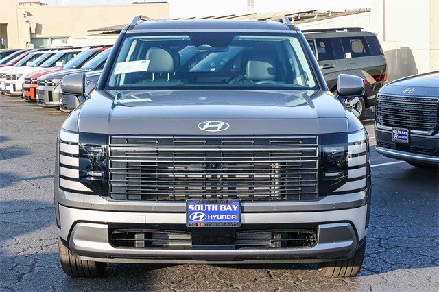 2026 Hyundai Palisade Limited photo 2