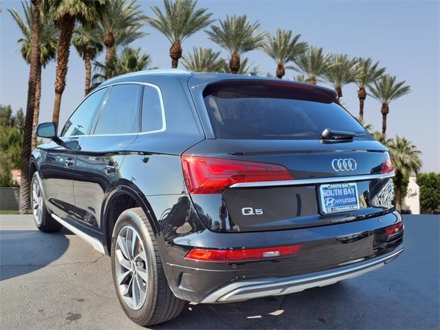 2021 Audi Q5 45 Premium Plus photo 2