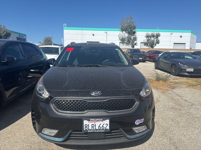2019 Kia Niro Plug-In Hybrid LX photo 2