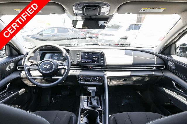 2025 Hyundai Elantra Blue - Photo 14