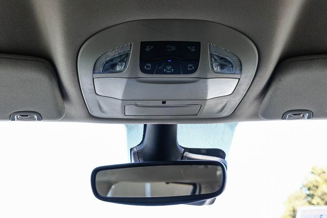 2023 Chrysler Pacifica Touring L - Photo 17