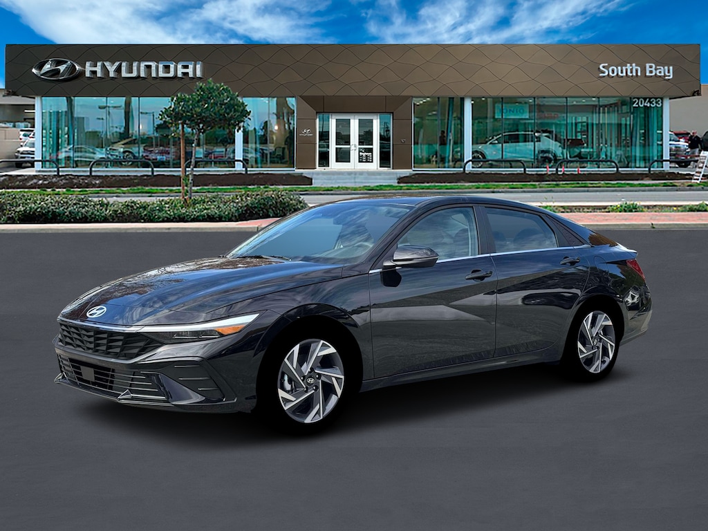 New 2026 Hyundai Elantra Limited Sedan