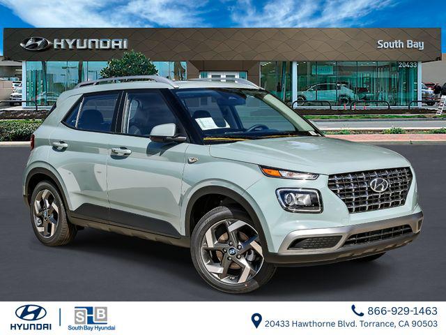 2026 Hyundai Venue SEL w/ 2-Tone Roof IVT's photo