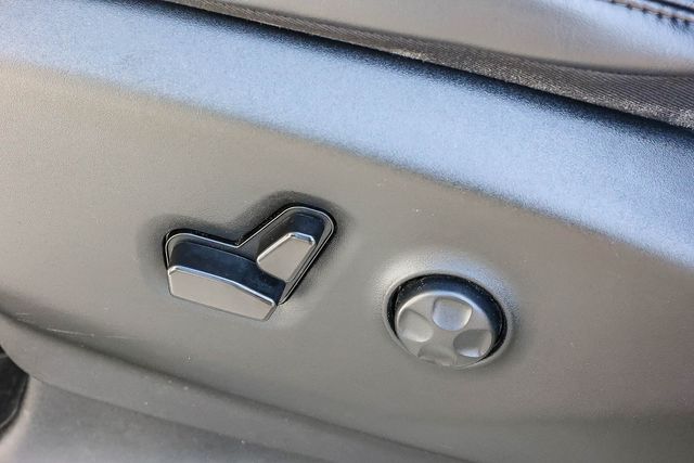 2023 Chrysler Pacifica Touring L - Photo 23