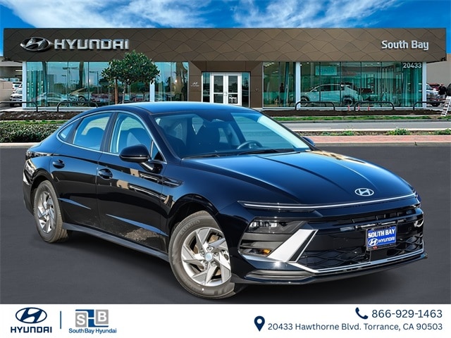 2026 Hyundai Sonata SE's photo