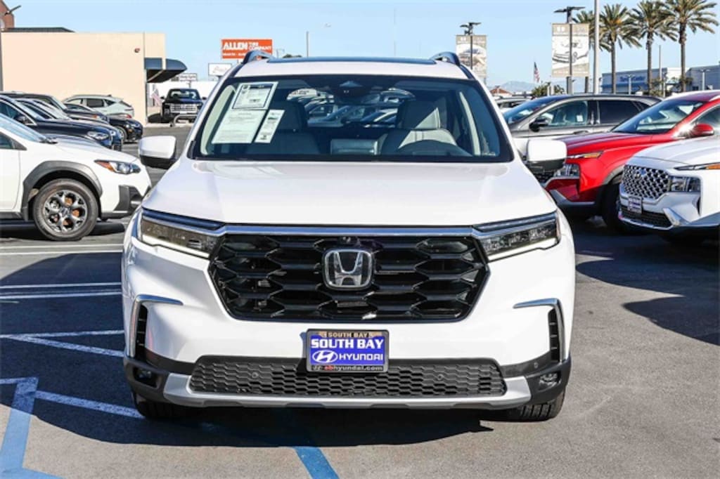 Used 2023 Honda Pilot Elite SUV