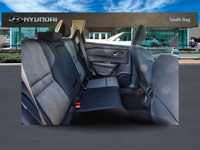2024 Nissan Rogue SV - Photo 19