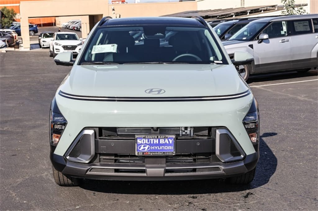 New 2026 Hyundai Kona Limited FWD SUV