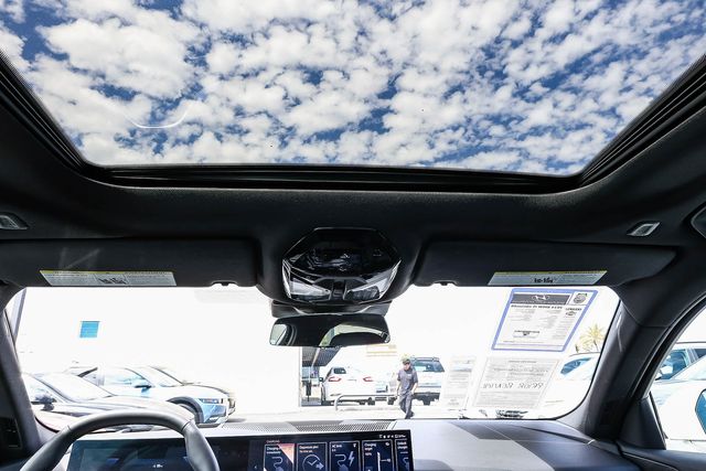 2024 BMW i5 40 - Photo 18