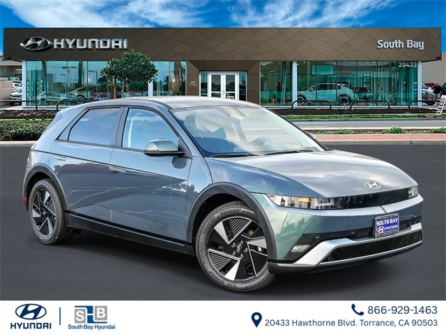 2026 Hyundai IONIQ 5 SE's photo